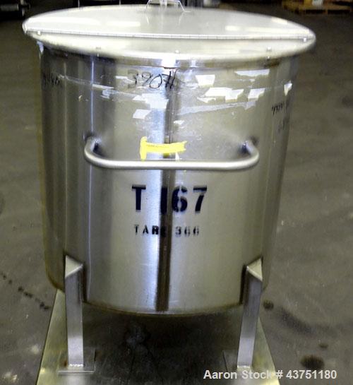Used Water Cooling Corporation Tank, 100 Gallon, 304 Stainless Steel, Vertical. Approximately 31" diameter x 34" straight side.  Flat top with a bolt-on hinged cover, 6" sloped bottom.  2" Tri-clamp ...