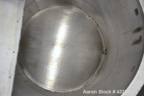 Used Water Cooling Corporation Tank, 60 Gallons, 304 Stainless Steel, Vertical. Approximately 30-1/2" diameter x 21" straight side.  Flat top with a bolt-on hinged cover, 6" sloped bottom.  2" Tri-cl...