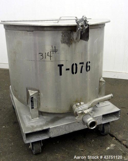 Used Water Cooling Corporation Tank, 60 Gallons, 304 Stainless Steel, Vertical. Approximately 30-1/2" diameter x 21" straight side.  Flat top with a bolt-on hinged cover, 6" sloped bottom.  2" Tri-cl...