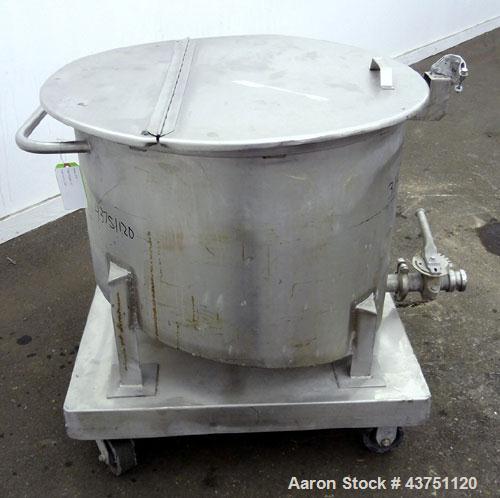 Used Water Cooling Corporation Tank, 60 Gallons, 304 Stainless Steel, Vertical. Approximately 30-1/2" diameter x 21" straight side.  Flat top with a bolt-on hinged cover, 6" sloped bottom.  2" Tri-cl...