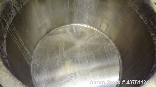 Used Water Cooling Corporation Tank, 60 Gallons, 304 Stainless Steel, Vertical. Approximately 30-1/2" diameter x 21" straight side.  Flat top with a bolt-on hinged cover, 6" sloped bottom.  2" Tri-cl...