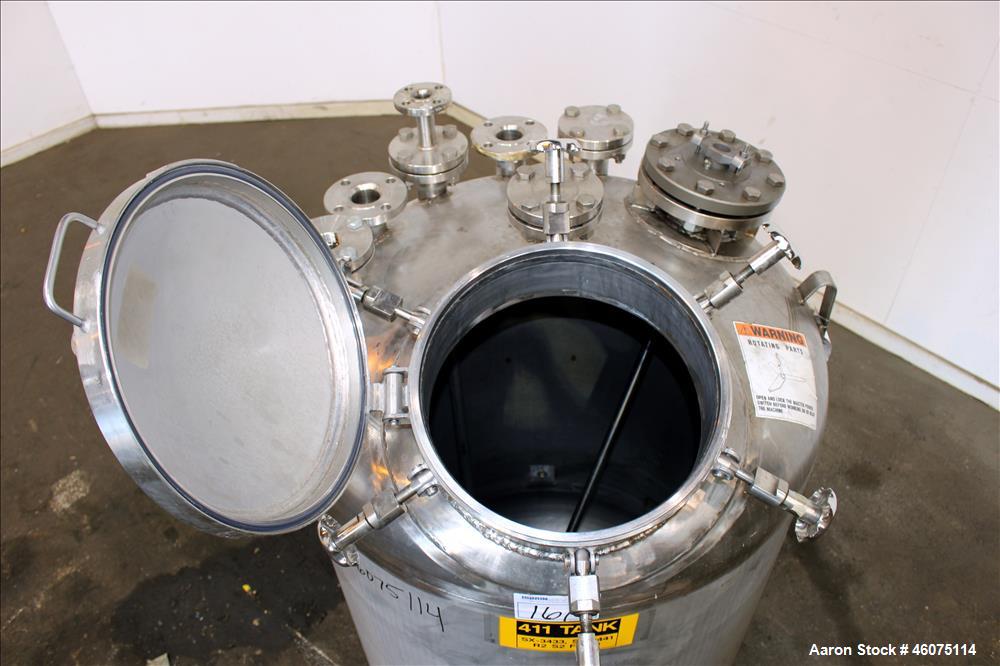 Used Watson Metal Masters Pressure Tank, 250 Gallon, 316L Stainless Steel, Vertical. 39-1/4" Diameter x 42" straight side, dished top & bottom. Internal rated 80 psi at -20 to 300 degrees F. Off cent...