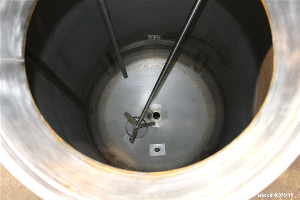 Used Watson Metal Masters Pressure Tank, 250 Gallon, 316L Stainless Steel, Vertical. 39-1/4" Diameter x 42" straight side, dished top & bottom. Internal rated 80 psi at -20 to 300 degrees F. Off cent...