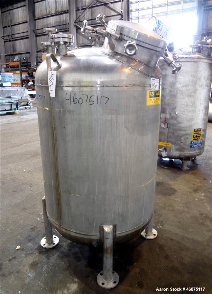 Used Watson Metal Masters Pressure Tank, 250 Gallon, 316L Stainless Steel, Vertical. 40" Diameter x 42" straight side, dished top & bottom. Internal rated 80 psi at -20 to 300 degrees F. Off center t...