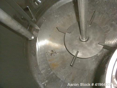 Used Whiting Metals Tank, 400 Gallon, 316 stainless steel, vertical. 48" diameter x 48" straight side, dished top and bottom, vessel rated to 150 deg F. Top entering Philadelphia agitator, model PMV-...
