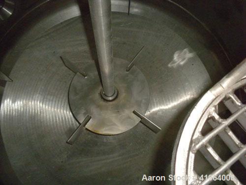 Used Whiting Metals Tank, 400 Gallon, 316 stainless steel, vertical. 48" diameter x 48" straight side, dished top and bottom, vessel rated to 150 deg F. Top entering Philadelphia agitator, model PMV-...