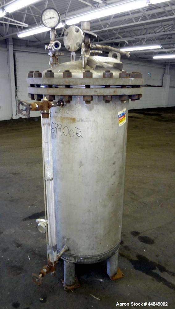 Used 100 Gallon Stainless Steel Whiting Metals Pressure Tank