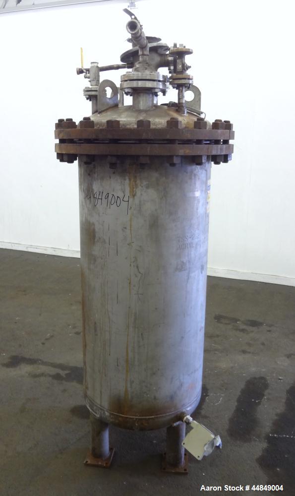 Used 100 Gallon Stainless Steel Whiting Metals Pressure Tank