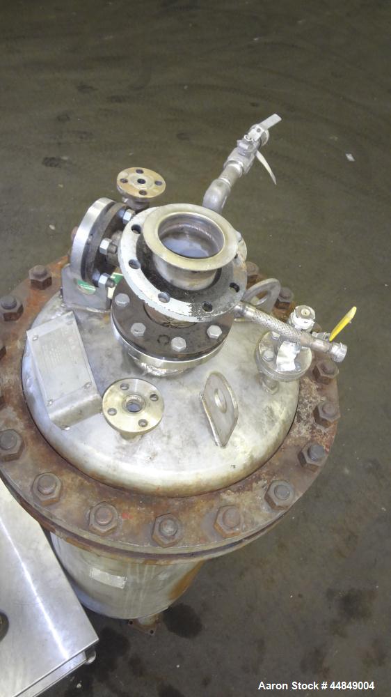 Used 100 Gallon Stainless Steel Whiting Metals Pressure Tank