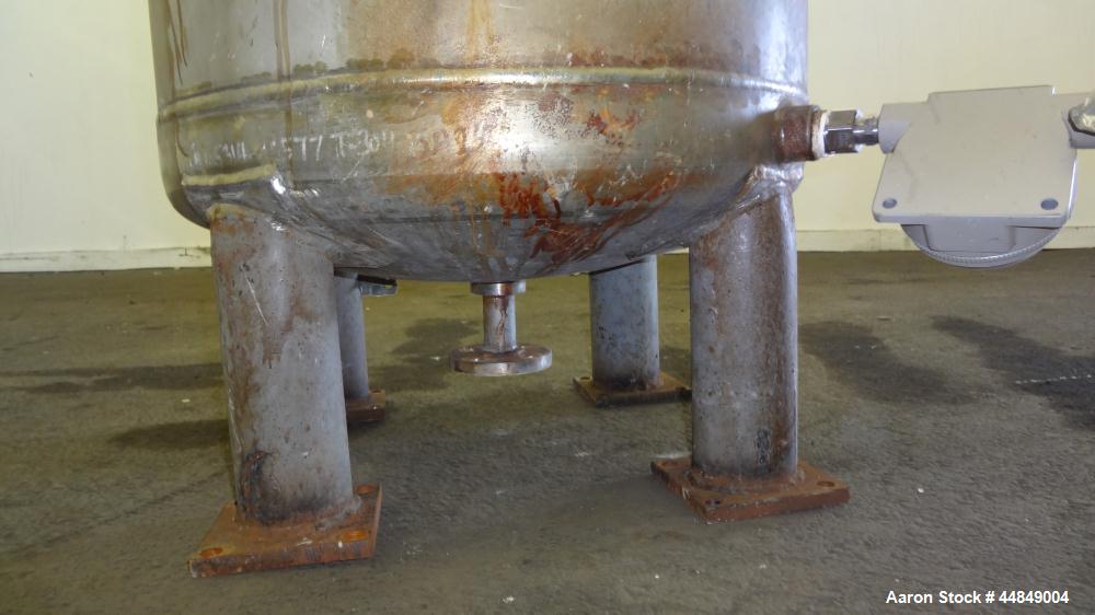Used 100 Gallon Stainless Steel Whiting Metals Pressure Tank