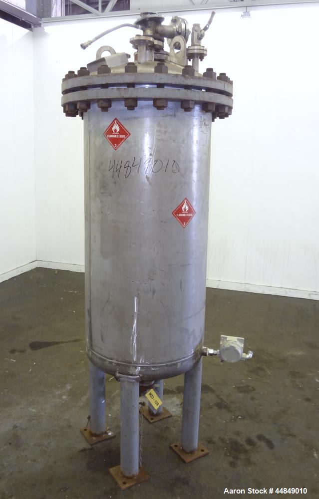 Used 100 Gallon Stainless Steel Whiting Metals Pressure Tank