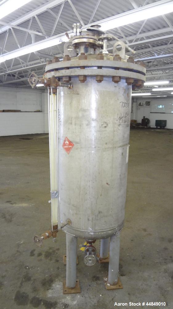 Used 100 Gallon Stainless Steel Whiting Metals Pressure Tank