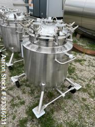 Stainless steel Vessel, Approximately 120 Liter/  30 Gallon.  With Agitation.  Used as Freeze/ Thaw ...