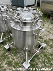  Stainless Steel 120 Liter / 31.7 Gallon Jacketed Tank, Stainless Steel, Vertical. Approximate 20" d...