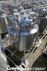  Stainless Steel 120 Liter / 31.7 Gallon Jacketed Tank, Stainless Steel, Vertical. Approximate 20" d...