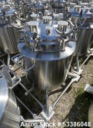 Used- Stainless Steel 120 Liter / 31.7 Gallon Jacketed Tank, Stainless Steel, Vertical. Approximate 20" diameter x 24" strai...