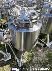  Stainless Steel 120 Liter / 31.7 Gallon Jacketed Tank, Stainless Steel, Vertical. Approximate 20" d...