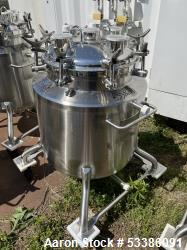 Stainless steel Vessel, Approximately 120 Liter/  30 Gallon.  With Agitation.  Used as Freeze/ Thaw ...