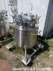  Stainless Steel 120 Liter / 31.7 Gallon Jacketed Tank, Stainless Steel, Vertical. Approximate 20" d...