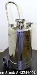 Used- 7 Gallon Stainless Steel Apache Stainless Pressure Tank