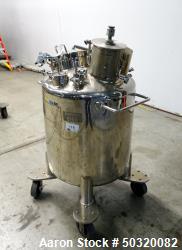 Used- Lee Industries Pressure Mix Tank, 200 Liter, Model 200 LDBT