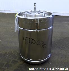 Used- Bolz Rutten Sterile Storage Systems Pressure Tank, 13.2 Gallon
