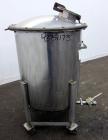 Used Tank, 100 Gallon, 304 Stainless Steel, Vertical.  30