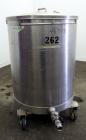 Used Tank, 200 Gallon, 304 Stainless Steel, Vertical.  Approximately 38