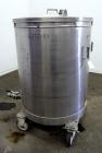 Used Tank, 200 Gallon, 304 Stainless Steel, Vertical.  Approximately 38