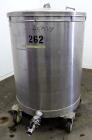 Used Tank, 200 Gallon, 304 Stainless Steel, Vertical.  Approximately 38