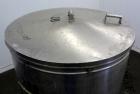 Used Tank, 200 Gallon, 304 Stainless Steel, Vertical.  Approximately 38
