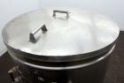 Used Tank, 200 Gallon, 304 Stainless Steel, Vertical. Approximate 38