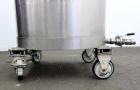 Used Tank, 200 Gallon, 304 Stainless Steel, Vertical. Approximate 38