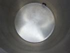 Used Tank, 200 Gallon, 304 Stainless Steel, Vertical. Approximate 38