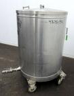 Used Tank, 200 Gallon, 304 Stainless Steel, Vertical.  Approximately 38