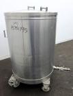 Used Tank, 200 Gallon, 304 Stainless Steel, Vertical.  Approximately 38