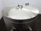 Used Tank, 200 Gallon, 304 Stainless Steel, Vertical.  Approximately 38