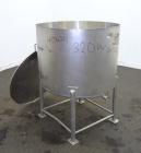 Used Tank, 125 Gallon, 304 Stainless Steel, Vertical. Approximately 38