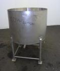 Used Tank, 125 Gallon, 304 Stainless Steel, Vertical. Approximately 38