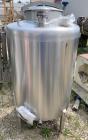 Used Stainless Steel Tank, Approximate 135 Gallon, 304 Stainless Steel, Vertical. Approximate 33