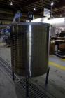Used Tank, Approximate 300 Gallon, 304 Stainless Steel, Vertical. Approximate 44