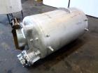 Used Tank, 225 Gallon, 304 Stainless Steel, Vertical. Approximate 36