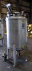 Used Tank, 200 Gallon, 316 Stainless Steel, Vertical. Approximate 36