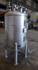 Used Tank, 200 Gallon, 316 Stainless Steel, Vertical. Approximate 36