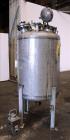 Used Tank, 200 Gallon, 316 Stainless Steel, Vertical. Approximate 36