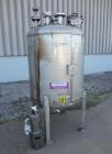 Used Tank, 275 Gallon, 316 Stainless Steel, Vertical. Approximate 42