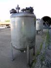 Used Tank, 275 Gallon, 316 Stainless Steel, Vertical. Approximate 42