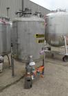 Used Tank, 275 Gallon, 316 Stainless Steel, Vertical. Approximate 42