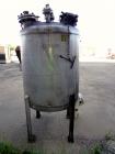 Used Tank, 275 Gallon, 304 Stainless Steel, Vertical. Approximate 42