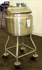 Used Tank, Approximately 30 Gallon, 304 Stainless steel. 23-1/2
